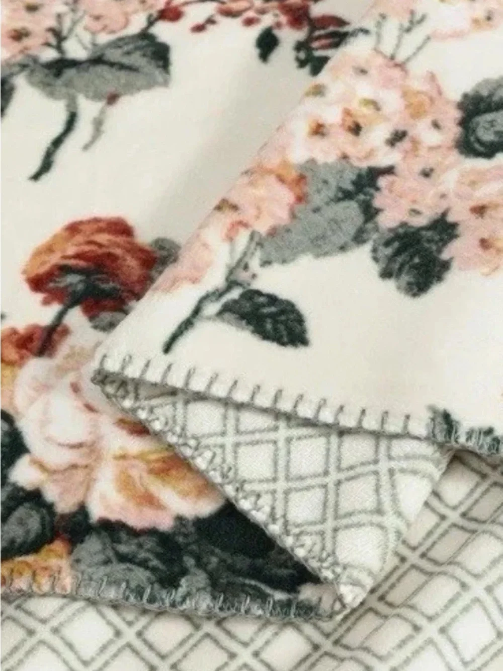 Laura Ashley ~ Rosemore Tan Floral Reversible Coco Flannel Throw Blanket 50 X 70